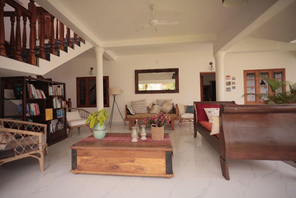 Palliath House-Heritage Villa Beachside