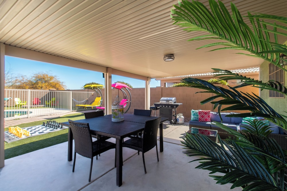 Casa Alessia 4BR Home & Heated Pool