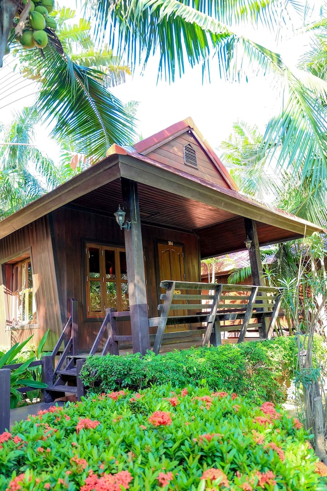 Naya Resort
