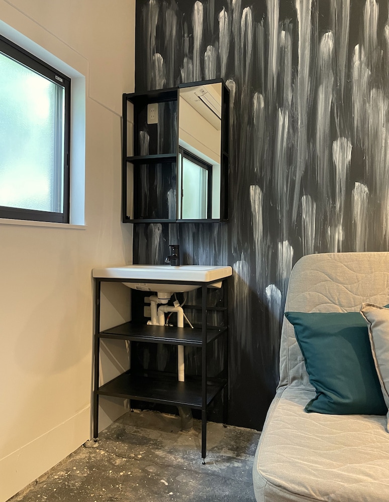 BENCH - Hostel, Kamakura - 13