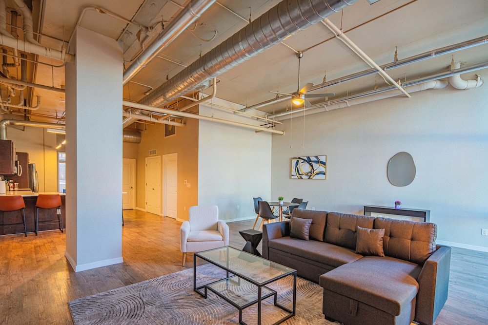 ROVE LIVING/KL - The Fredrick Tempe