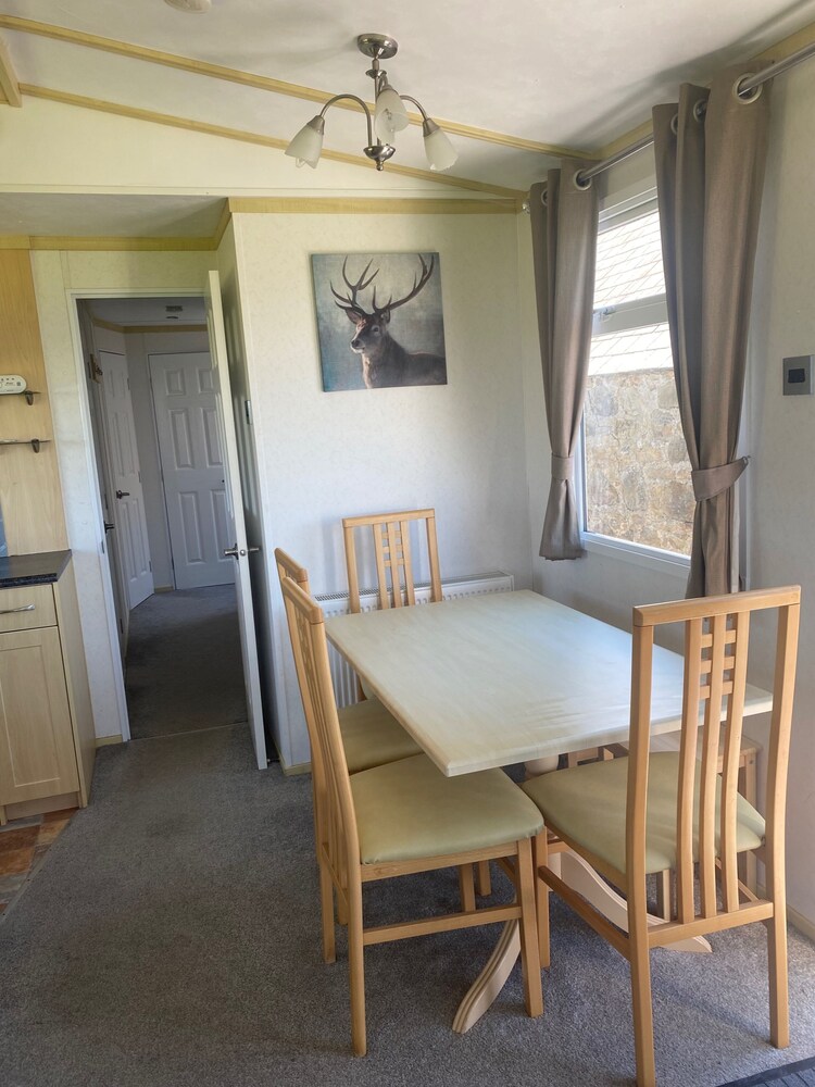 Coastal Chalet in Tudweiliog, Pwllheli