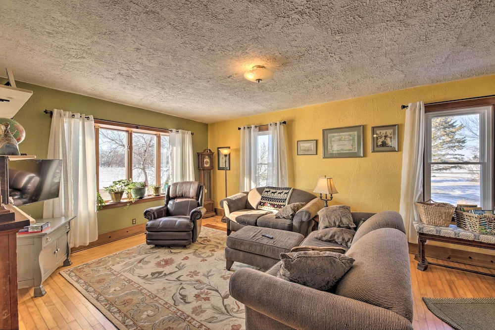 Quaint & Family-friendly Watertown Farmhouse! view 5