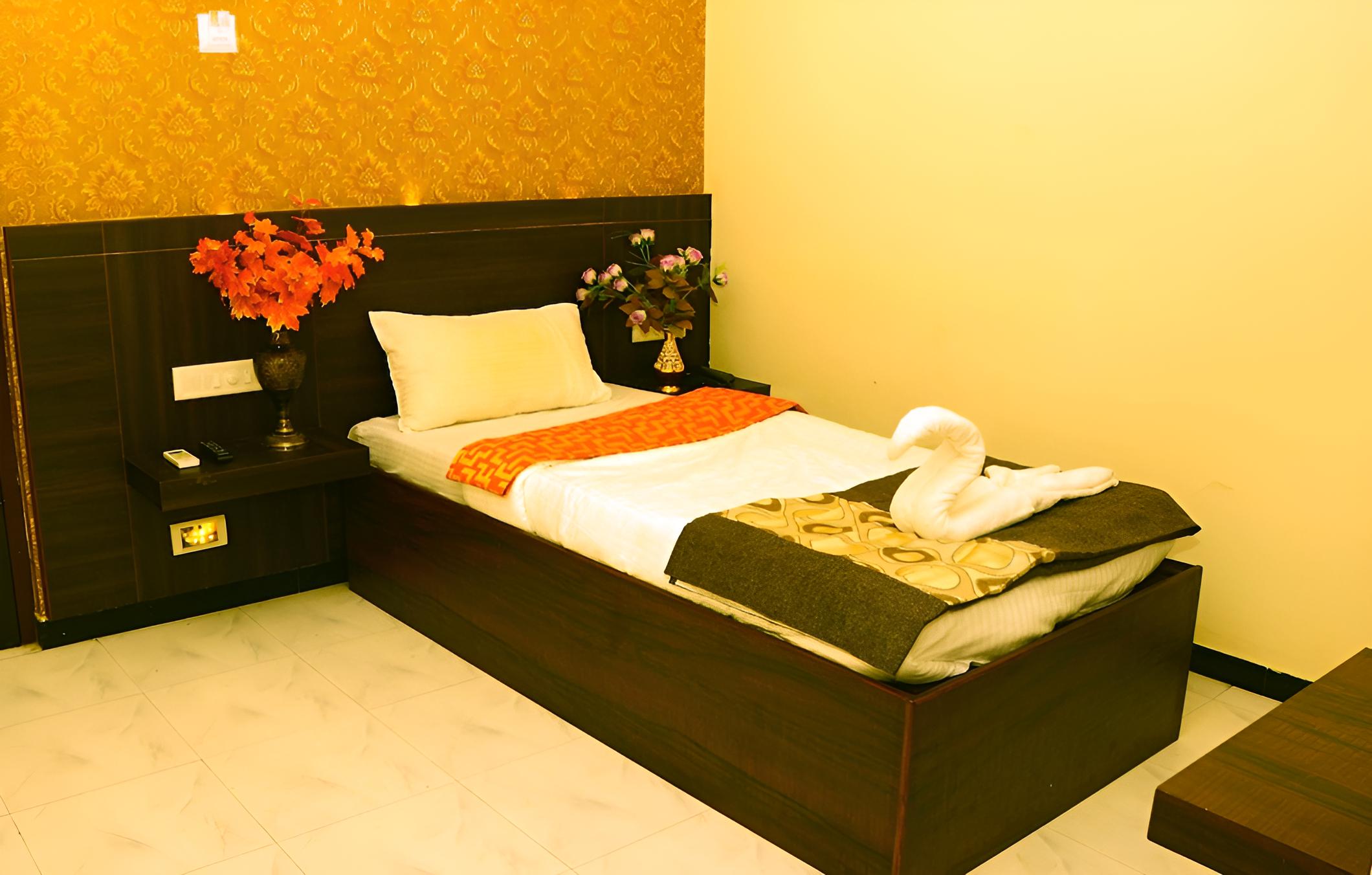 Hotel Gowtham
