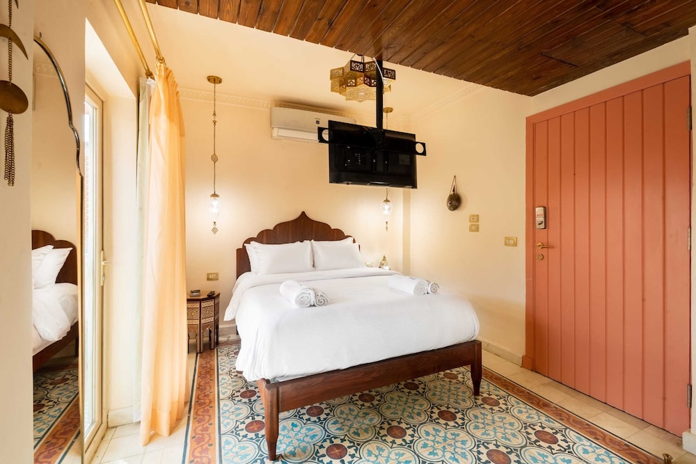 Marrakesh 1bdr w/ Jacuzzi Terrace @ Downtown Cairo