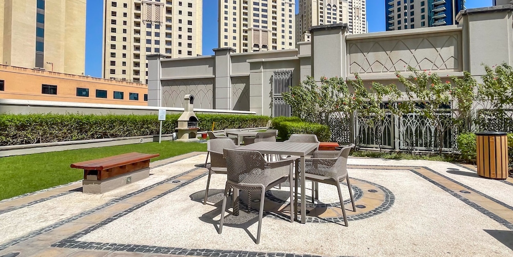 LUX The Shemara Marina View Suite