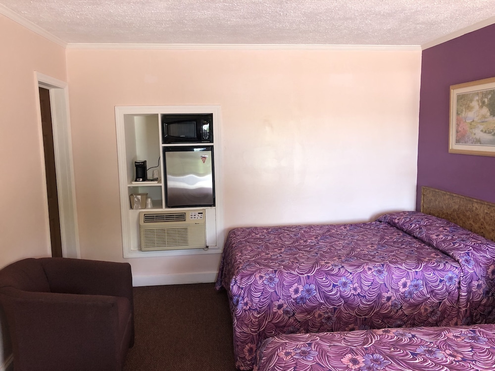Budget Inn