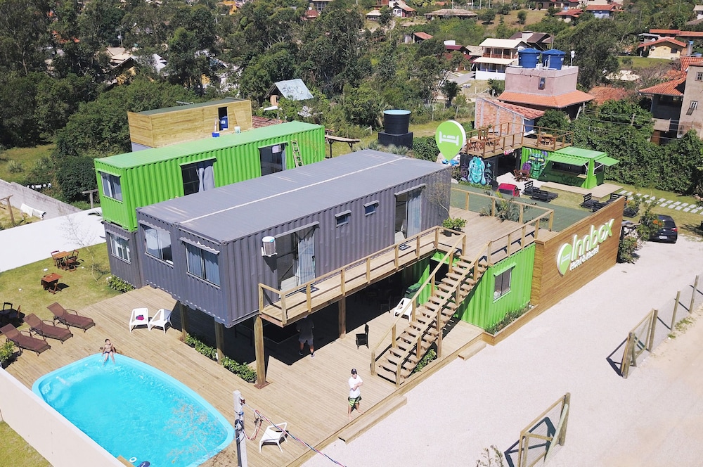 Innbox - Praia Do Rosa - Hostel
