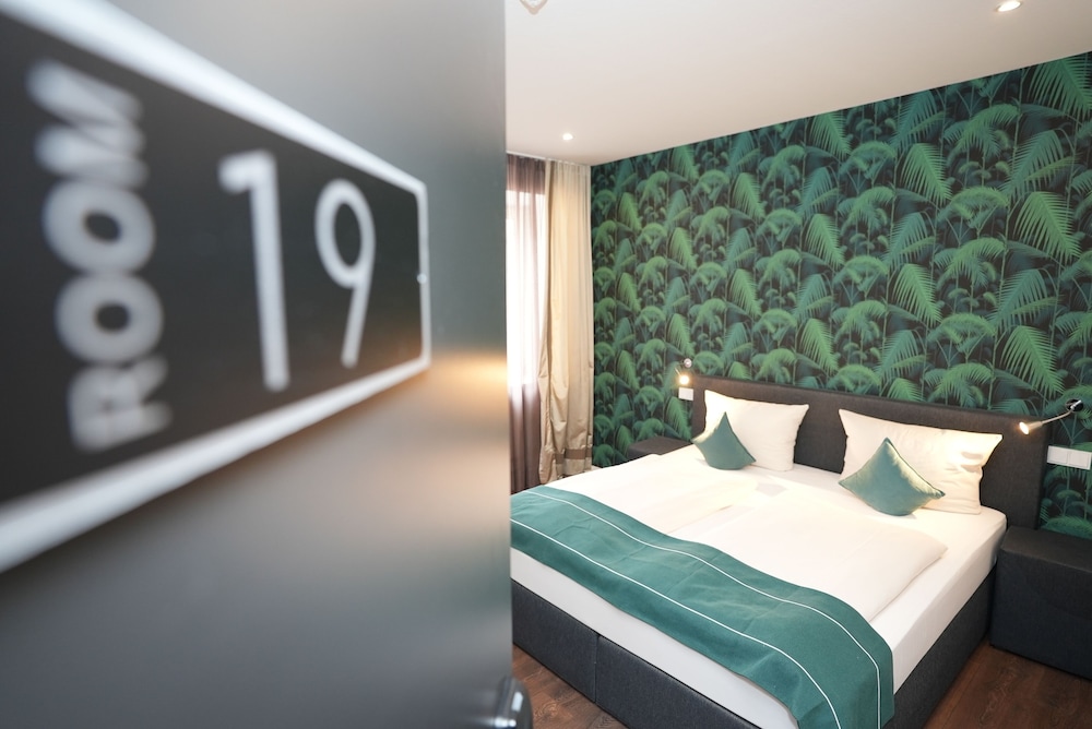 Frankfurt Vacations - Hotel Attache - Property Image 19