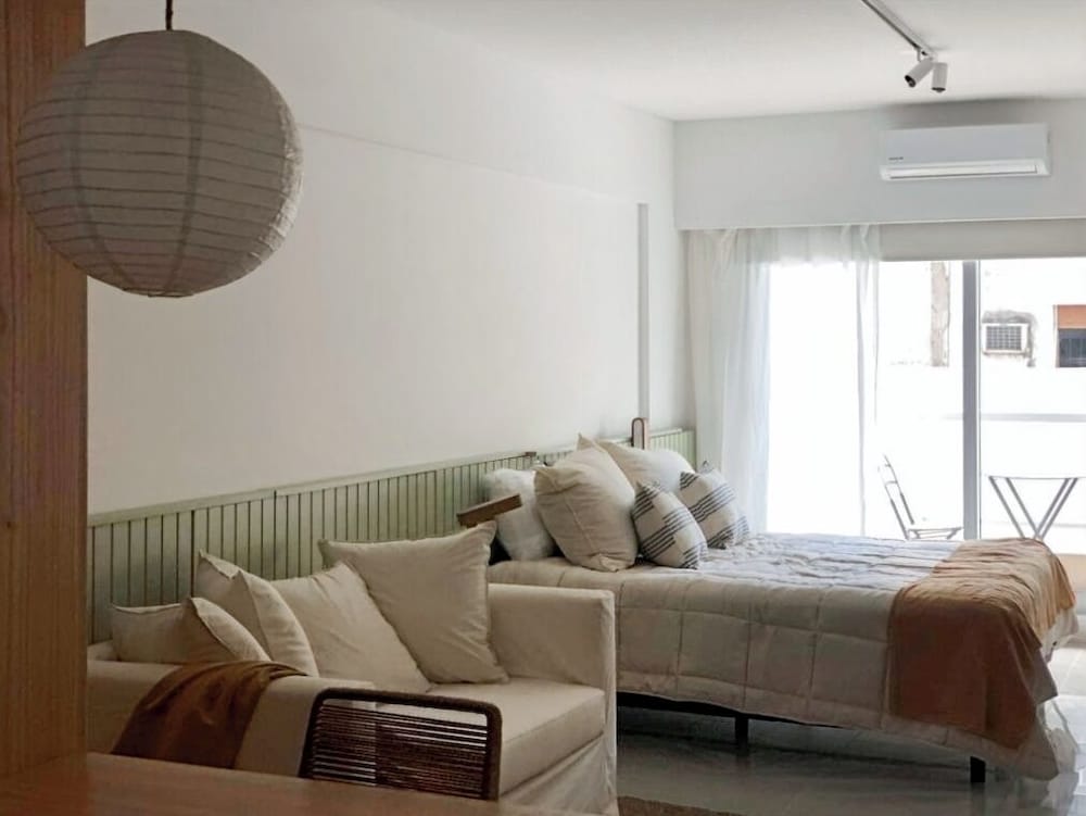 Ayres Suites Moreno