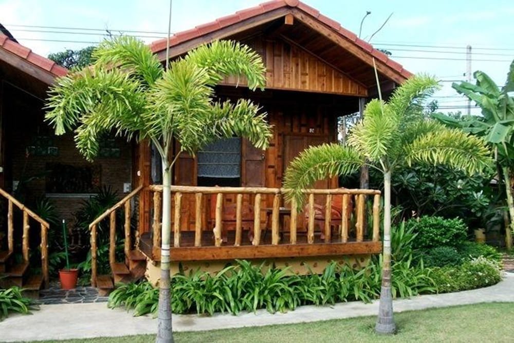 J&J Guesthouse