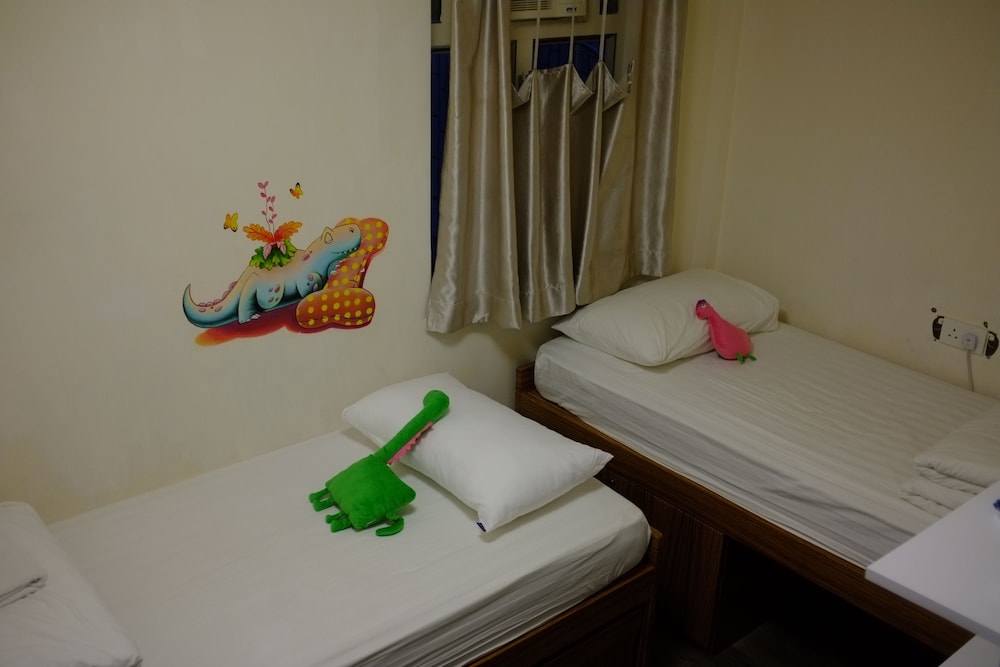 ALOHAS Hostel
