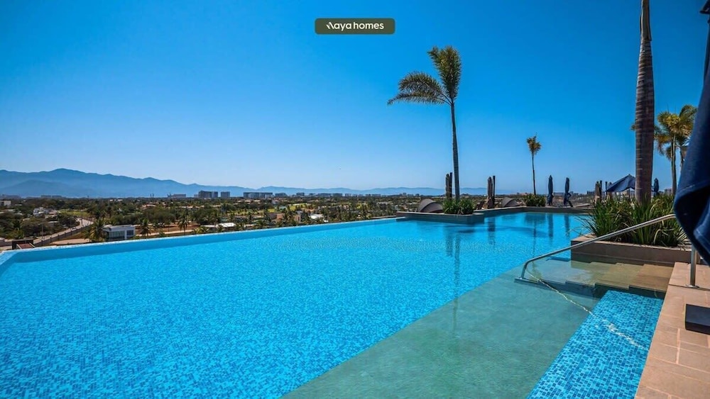 Luxury 2BR Condo in Nuevo Vallarta - Rooftop Pool