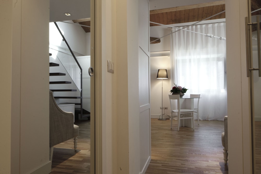 Ferrini Home - Via Monte Sant'Agata