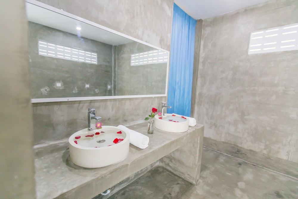 Kafu Hostel & Pool