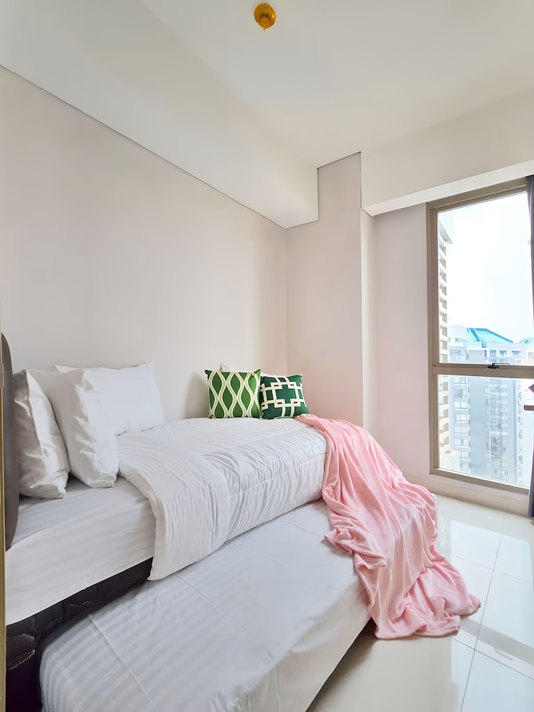 Staysanliving - Taman Anggrek Residence