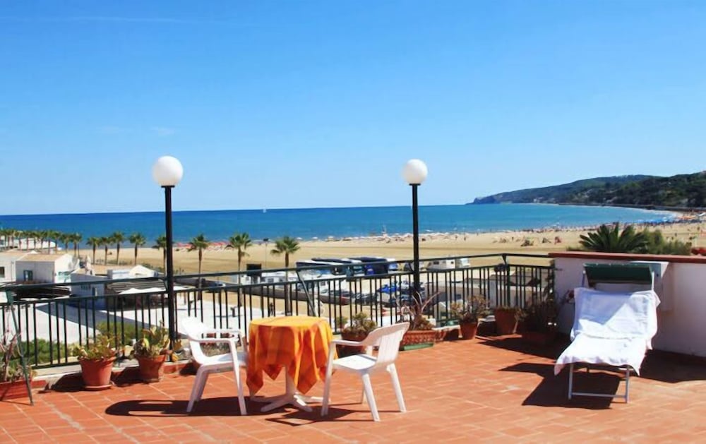 Alba Living Boutique Hotel