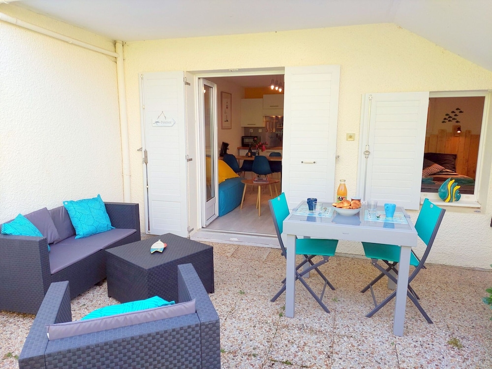 Pretty Apartment With a Terrace Near a Sandy Beach photo 5