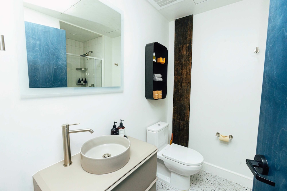 Loft 301 The William - 3rd Ave Views - Carrigans