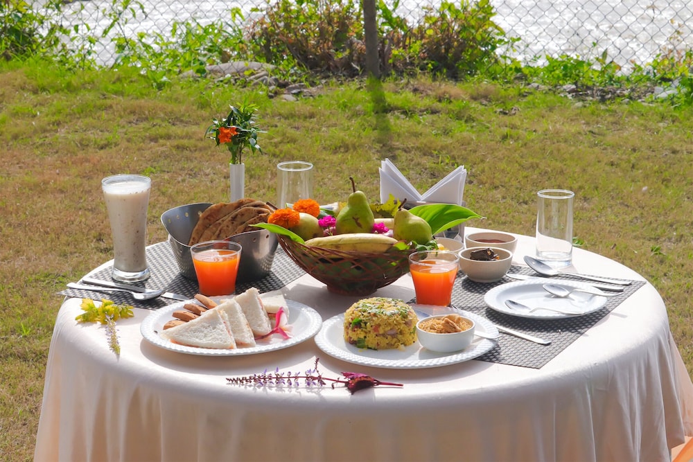 River Heritage Resort