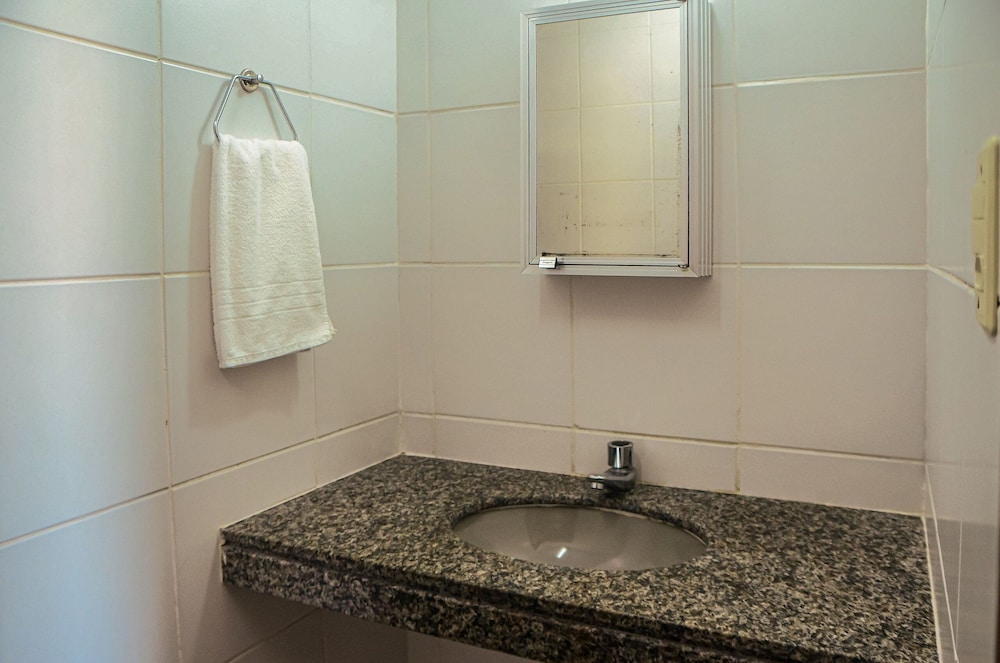 3-B Ap in Condo W/pool, 600m From the Beach Cee202