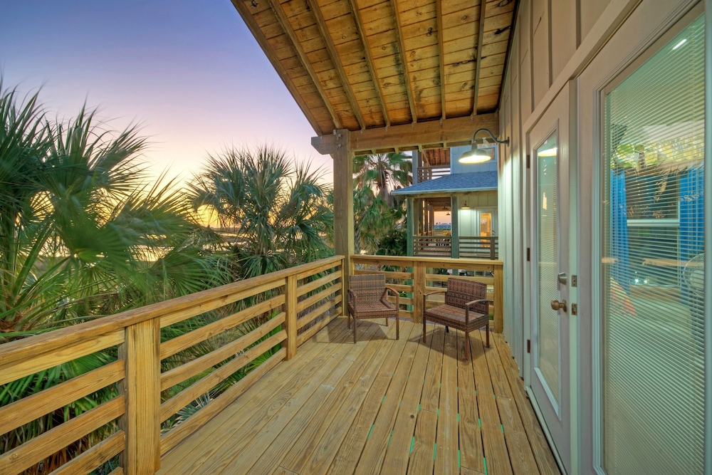 Fish Camp Buyout by Avantstay Unique 6bdr Escape Private Pool Views