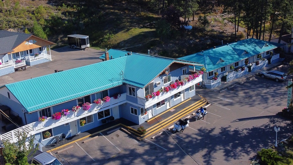 Celadon Lodge
