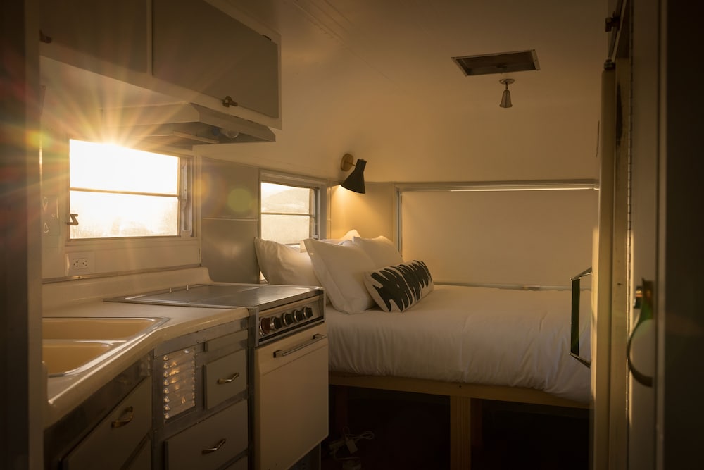 Florence Vacations - Desert Reef Hot Springs - Property Image 31