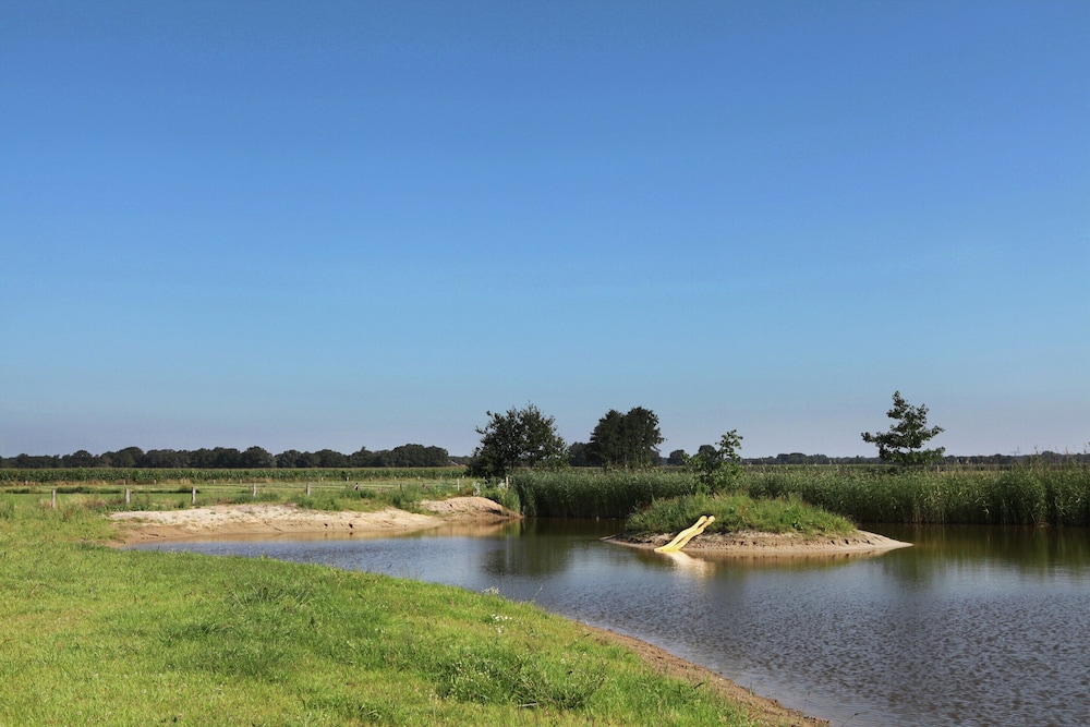 Appealing Holiday Home in Guelders near Forest view 4