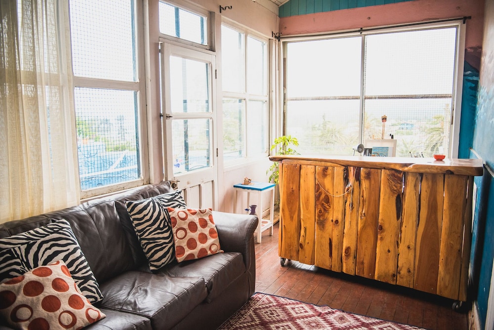 Kom Hostal - Hostel