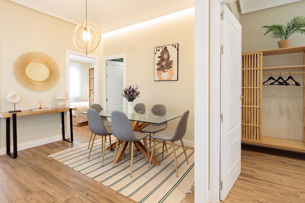 Genteel Home Jovellanos Terrace