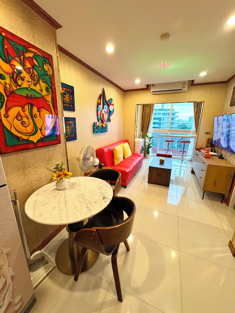 Luxury One Bedroom Residence Pattaya-pratamnak