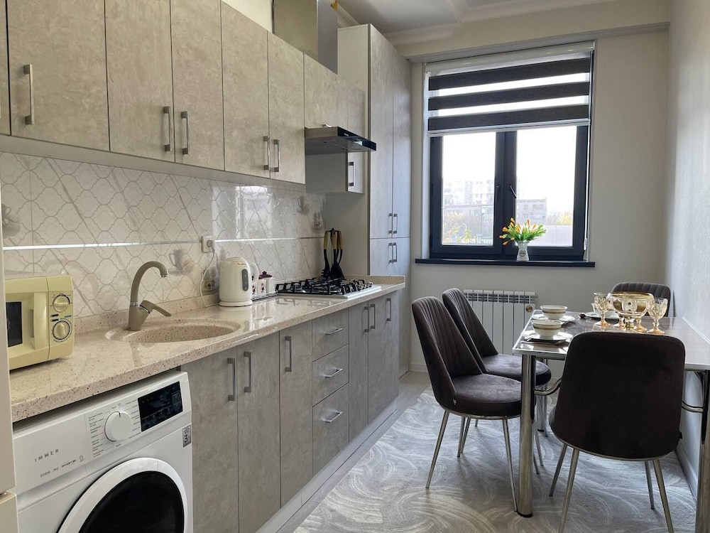 New Kamolon by RNB estate