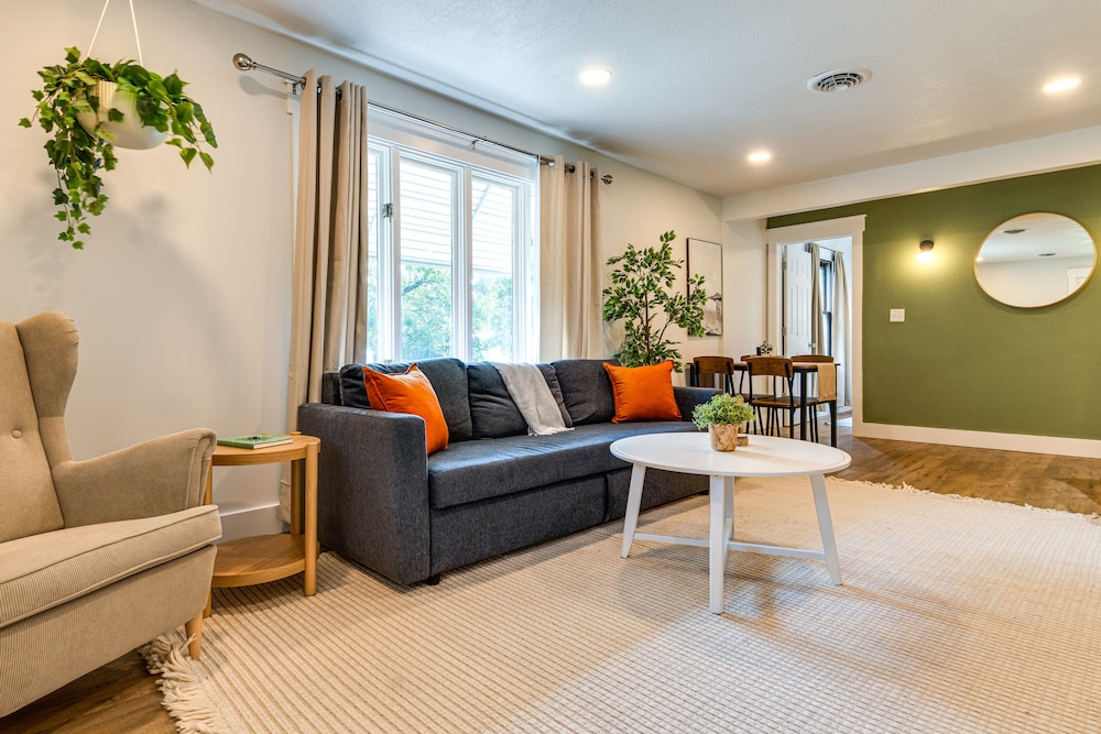 Pet-friendly Indiana Home w/ Porch, Near Downtown! - Property Image 13