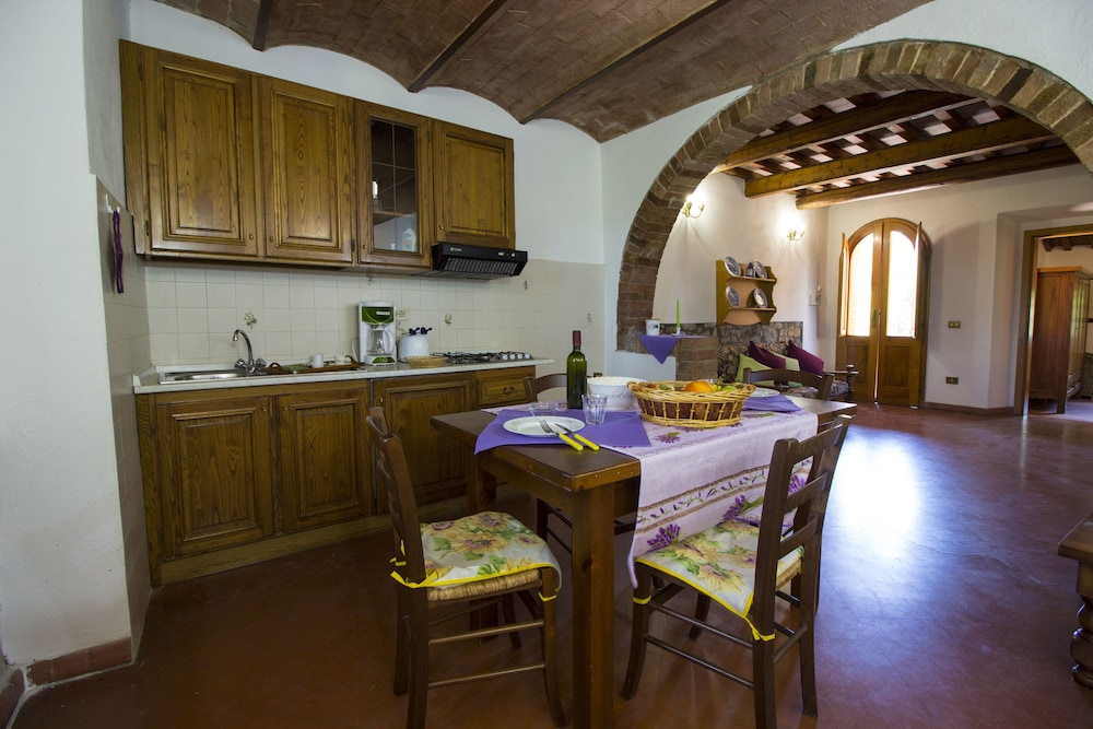 Borgo Il Poggio Agriturismo