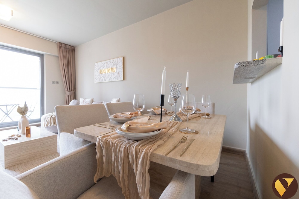 Stylish Peaceful in JVC full Amenities