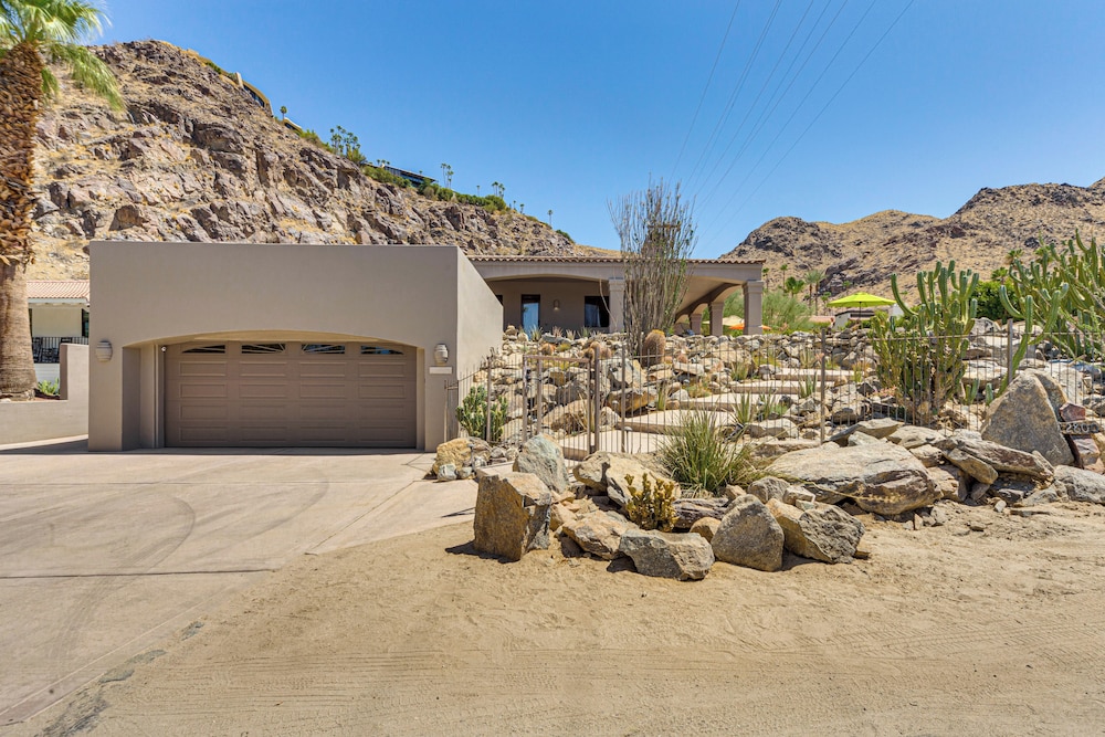 Renovated Cholla House 4 Mi to Dtwn Palm Springs