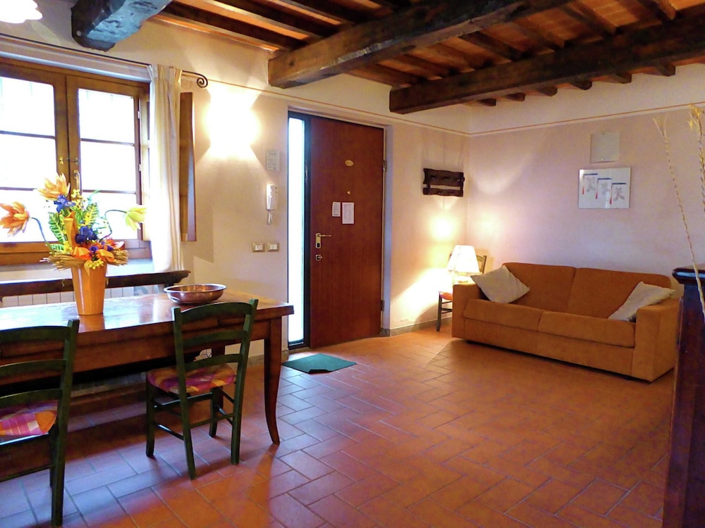 Holiday Home in Montecarelli With Pool
