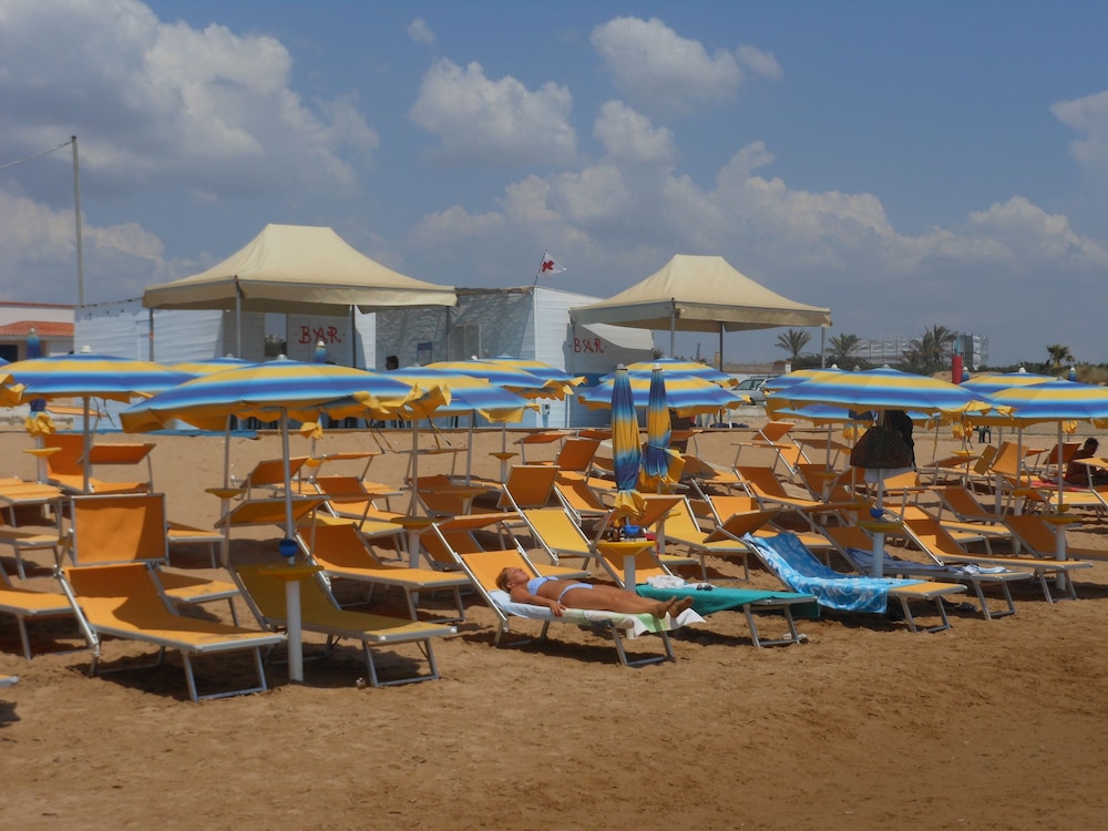 Zahira Resort