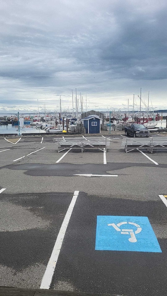 Digby Sailboat Suites