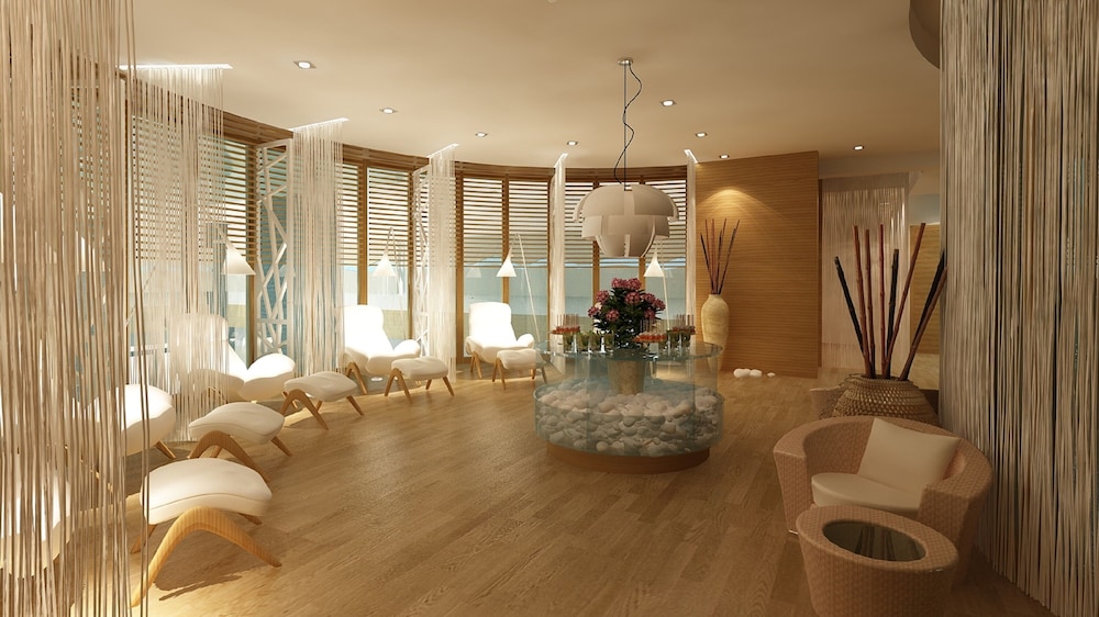 Miraggio Thermal Spa Resort