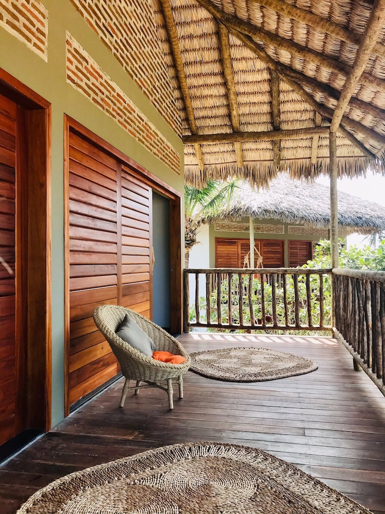 Unusual Accommodation With Pool not far From the Beach - by Feelluxuryholidays