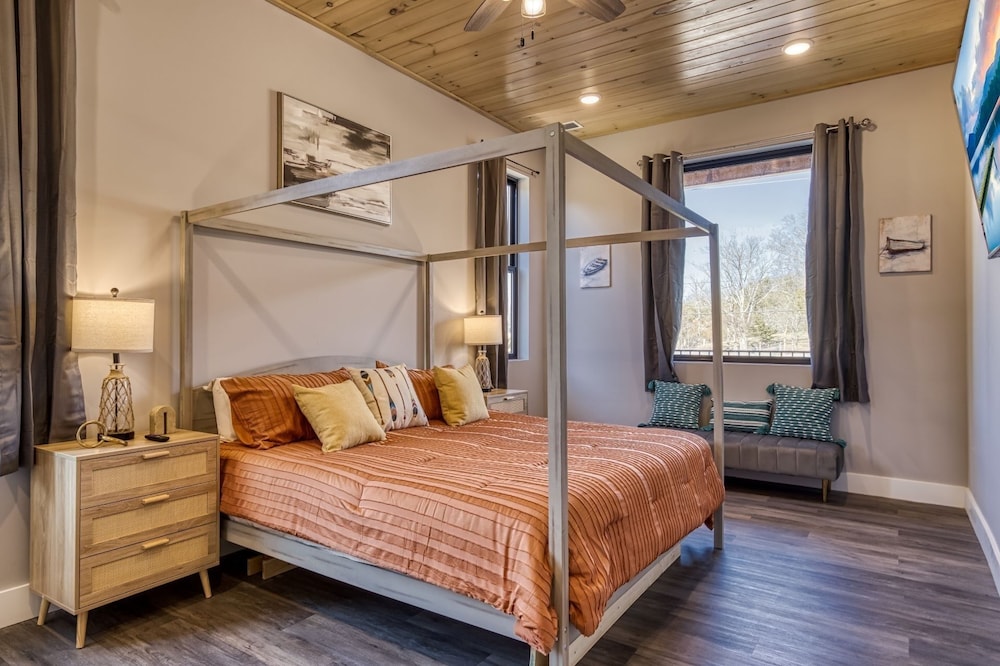 Kingfish Kreek Cabin I 3 Bedroom Chalet