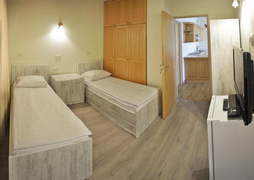 Yerevan Vacations - The Rooms Hostel Yerevan - Property Image 32