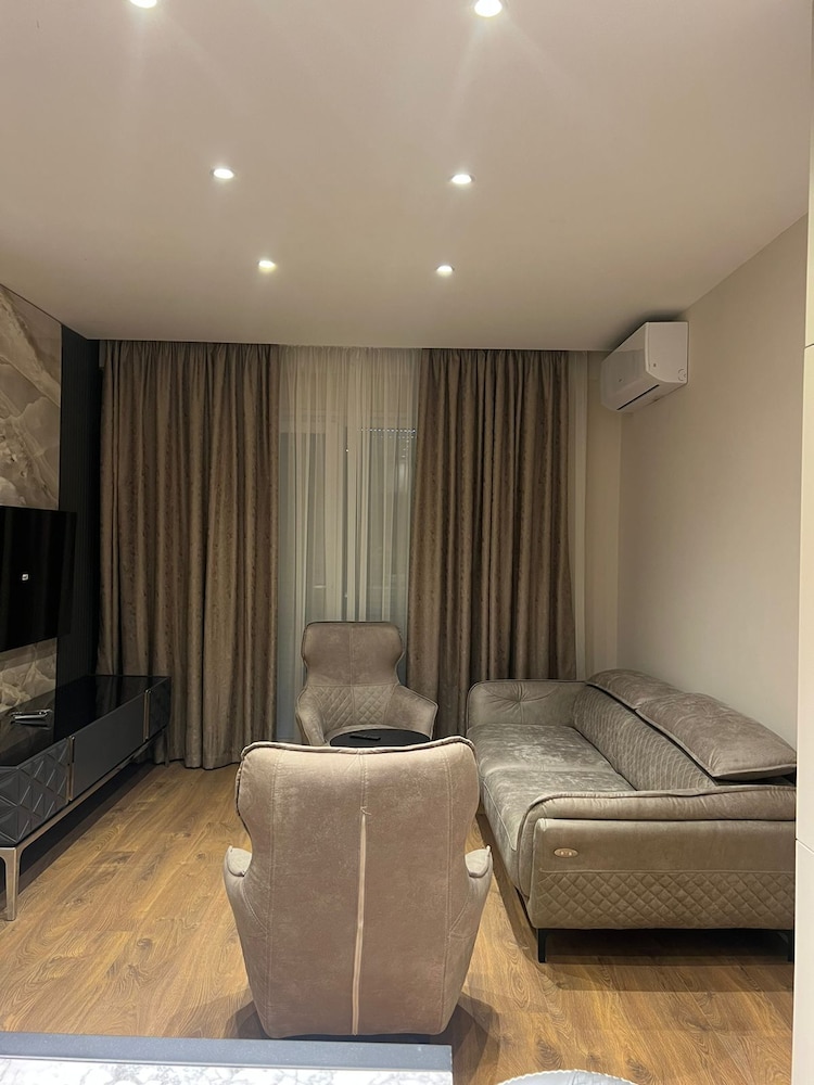 Blue Boutique Apartments 2