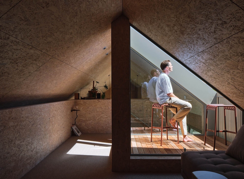 Scout - Architectural Design - Sleeps 6