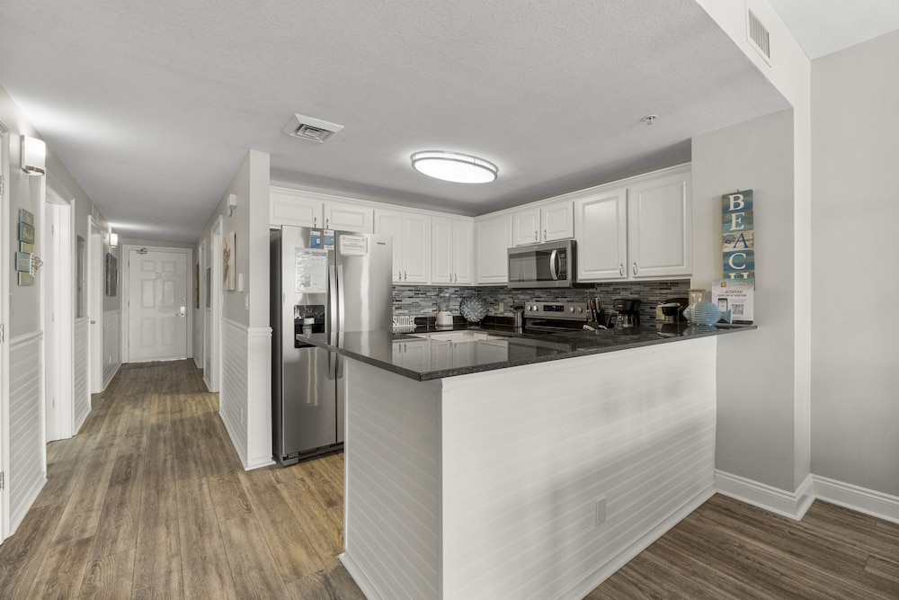 Calypso Beach Resort by Panhandle Getaways