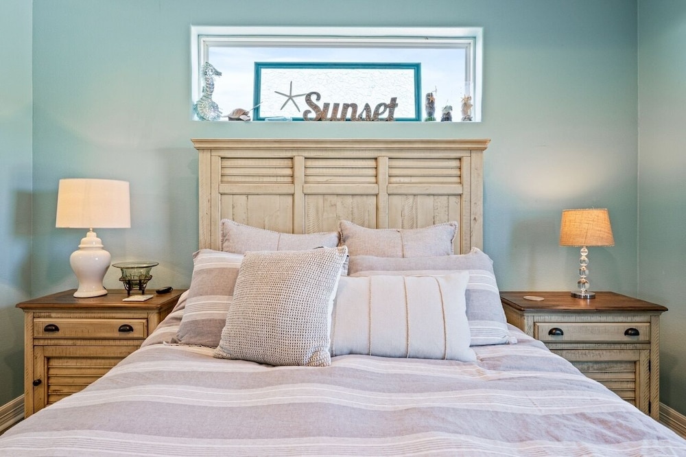 Aqua Splash 3 Bedroom Home