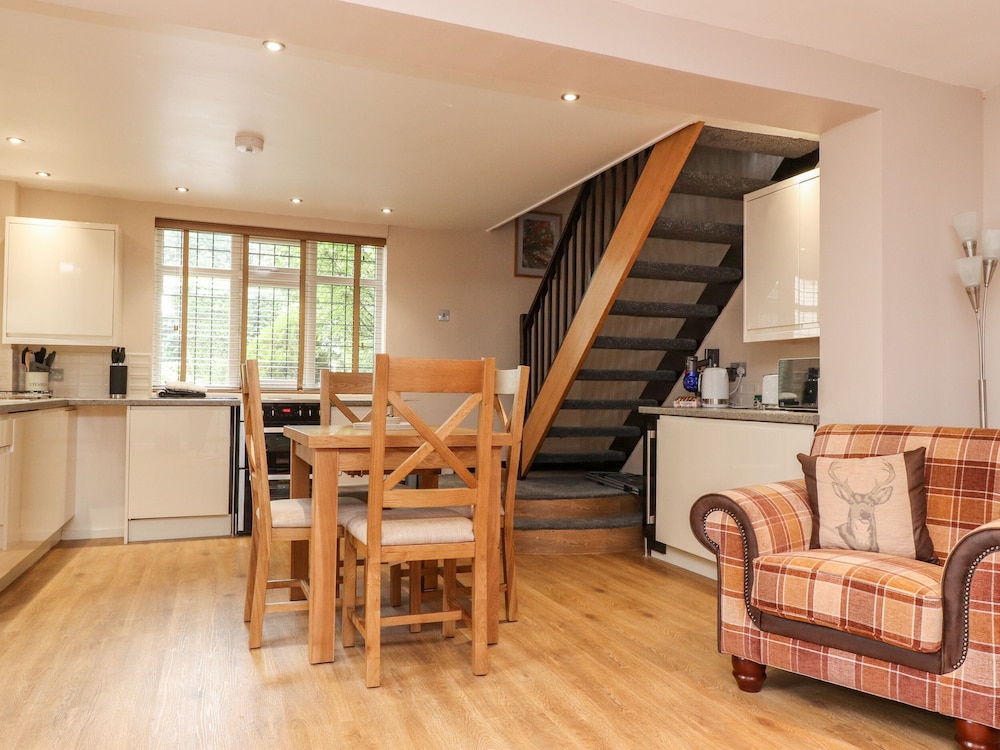 Mayfield Cottage