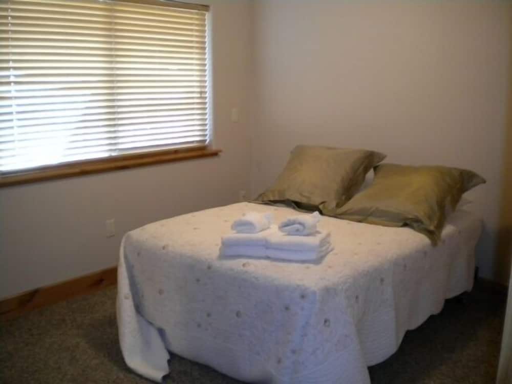 Lake Tahoe Vacations - 1637 Black Bart Court - Property Image 14